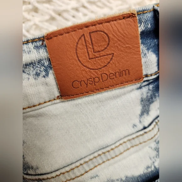 Crysp Denim Distressed Slim Straight Leg Jeans w/ Zipper Pocket Accents - Picture 7 of 9